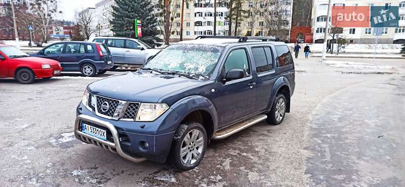 Nissan Pathfinder (2006)