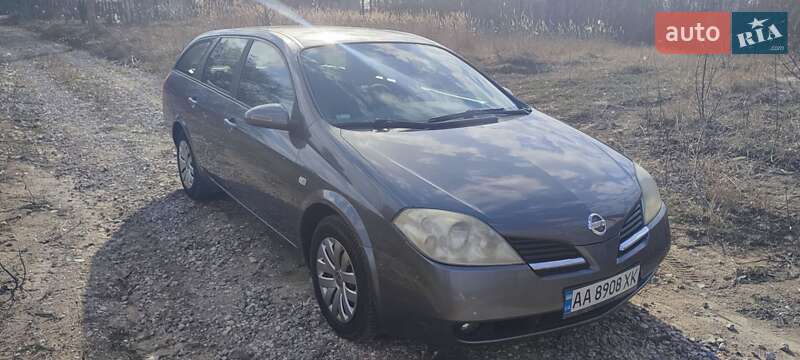 Nissan Primera (2004)