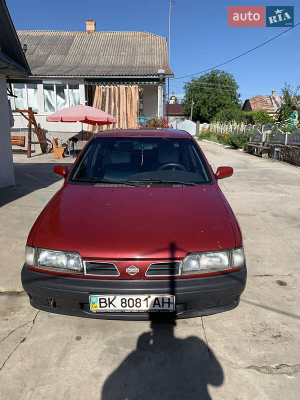 Nissan Primera (1995)
