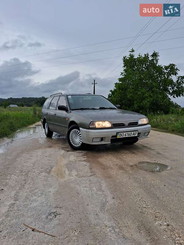 Nissan Primera (1994)