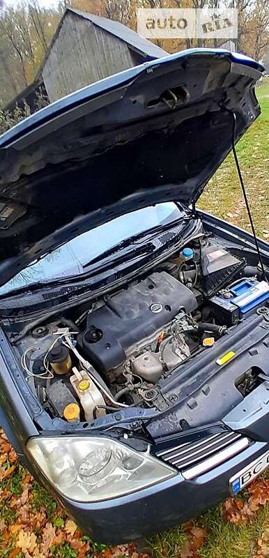 Nissan Primera (2003)