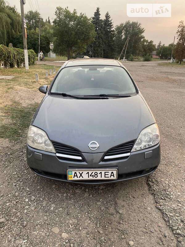 Nissan Primera (2002)