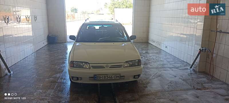 Nissan Primera (1990)