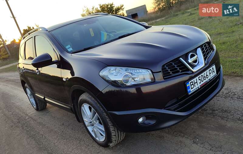 Nissan Qashqai+2 (2010)