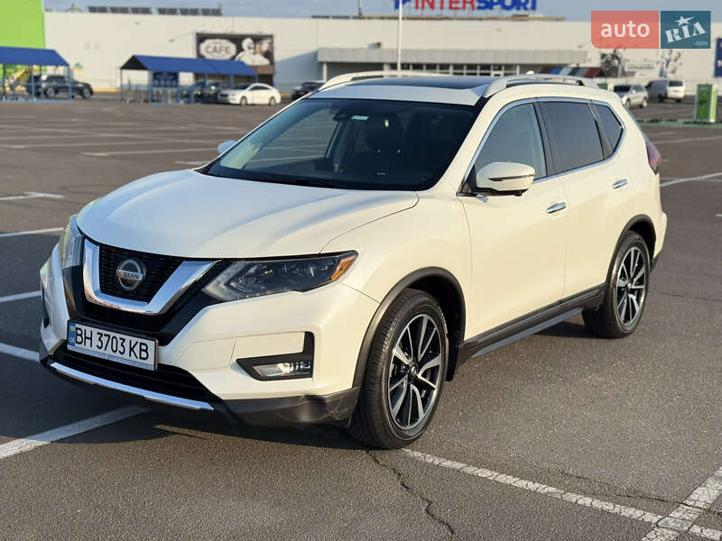 Nissan Rogue (2019)