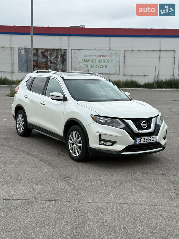 Nissan Rogue (2017)