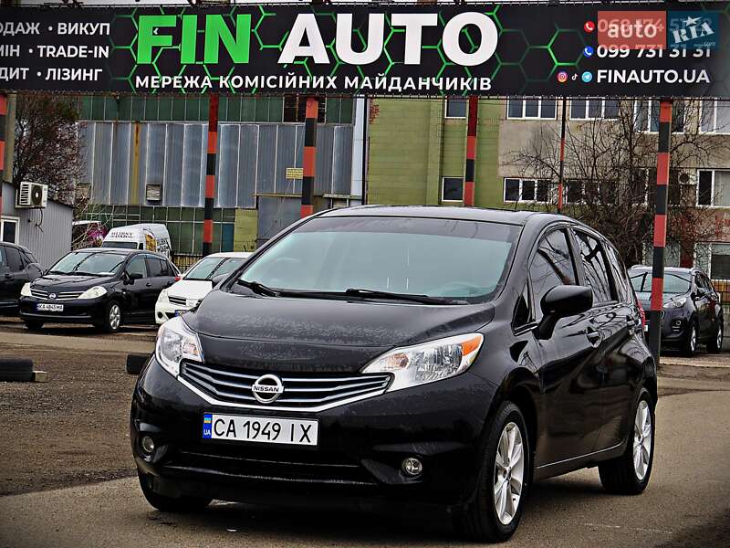 Nissan Versa (2015)