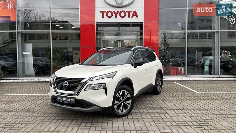Nissan X-trail (2023)
