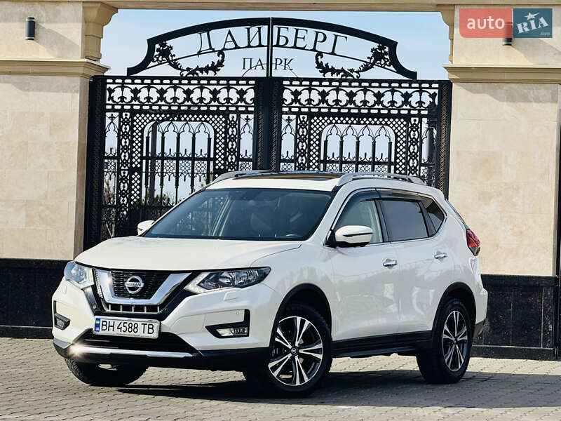 Nissan X-trail (2019)