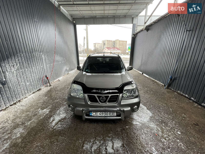 Nissan X-trail (2003)