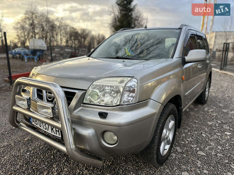 Nissan X-trail (2004)