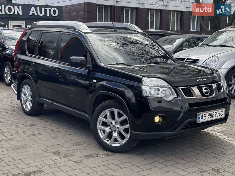Nissan X-trail (2012)
