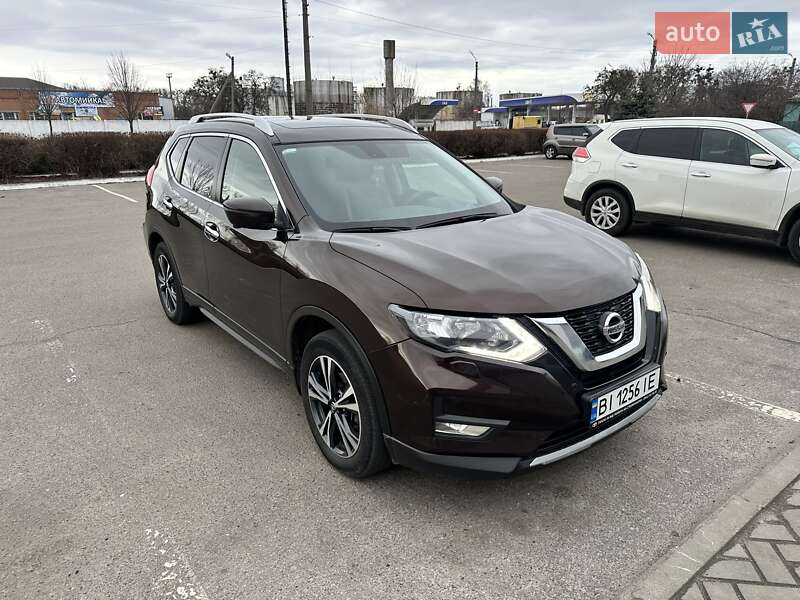 Nissan X-trail (2020)