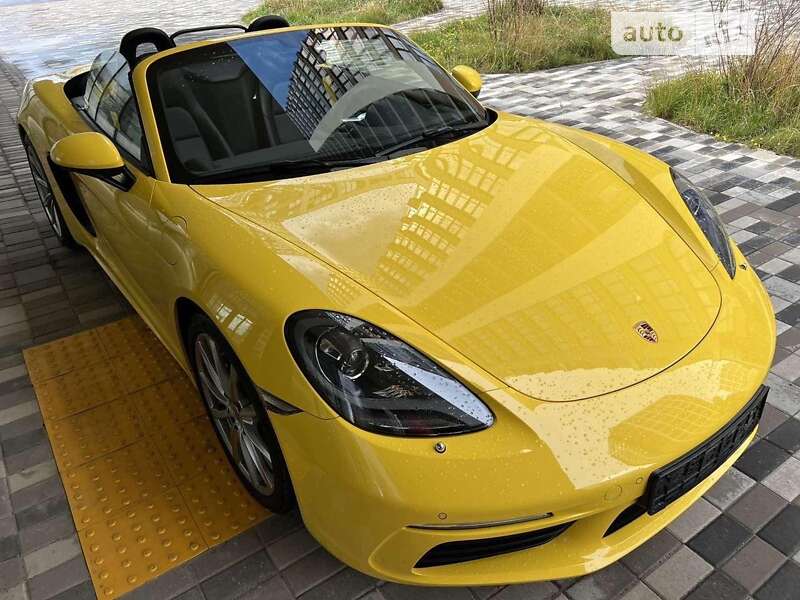 Porsche Boxster (2020)