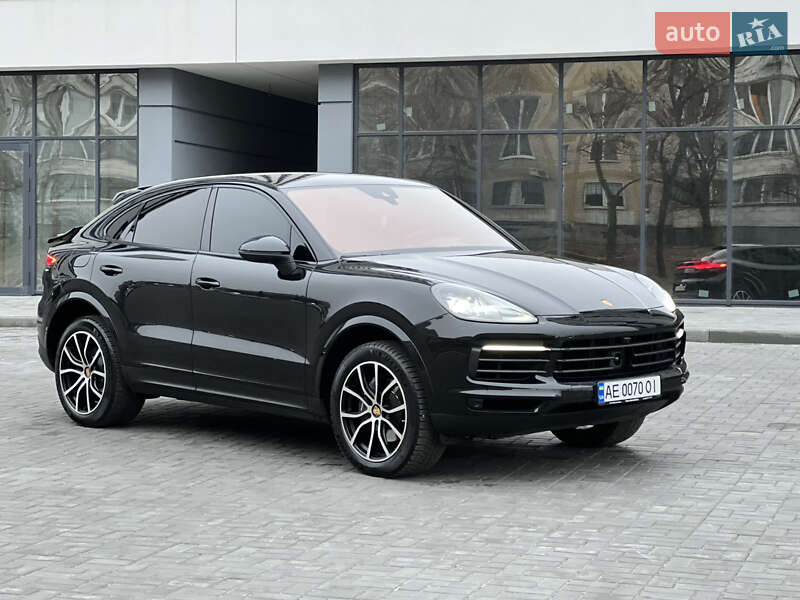 Porsche Cayenne coupe (2022)
