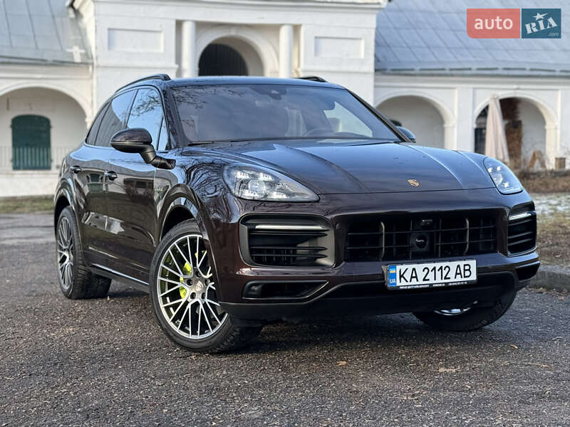 Porsche Cayenne (2021)