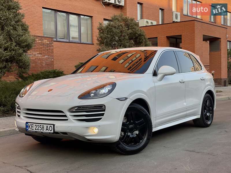 Porsche Cayenne (2012)