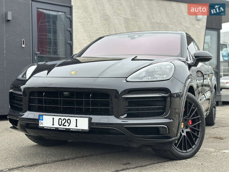 Porsche Cayenne (2021)