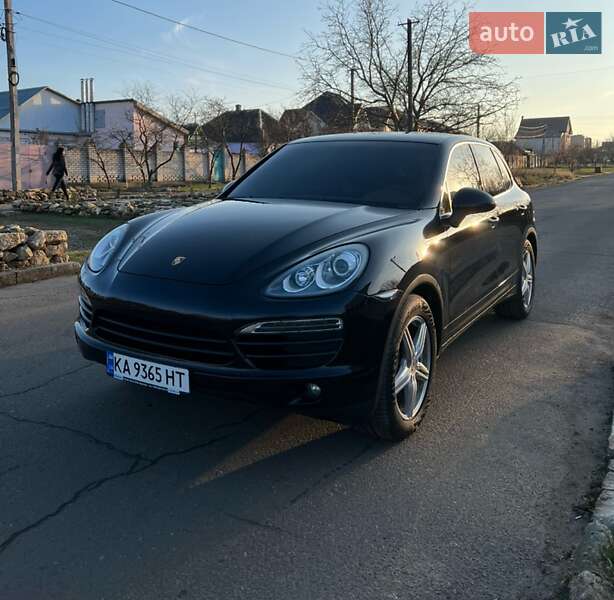 Porsche Cayenne (2012)