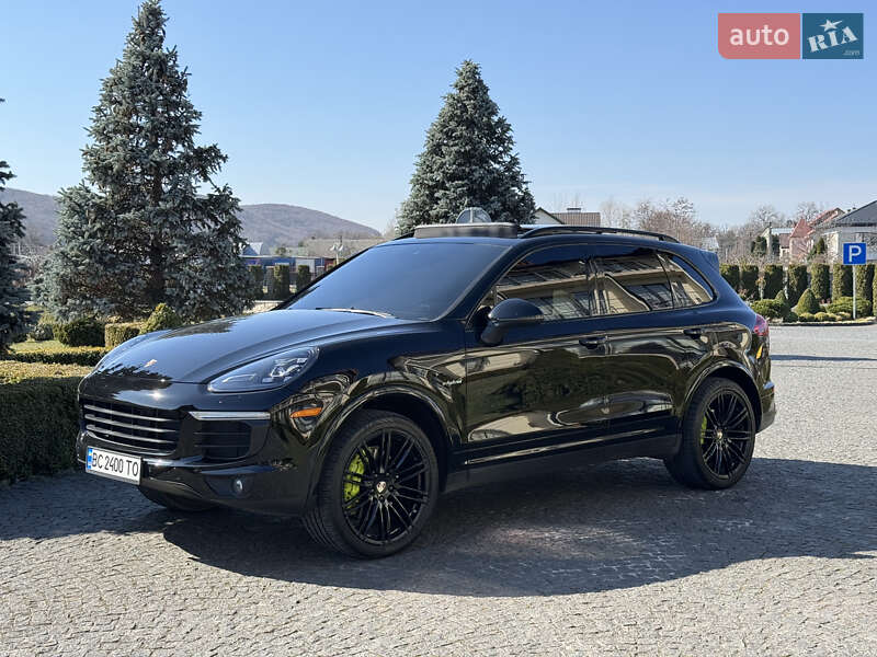 Porsche Cayenne (2017)