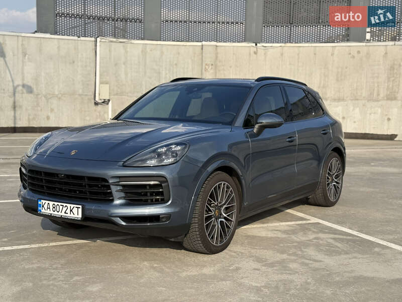 Porsche Cayenne (2017)