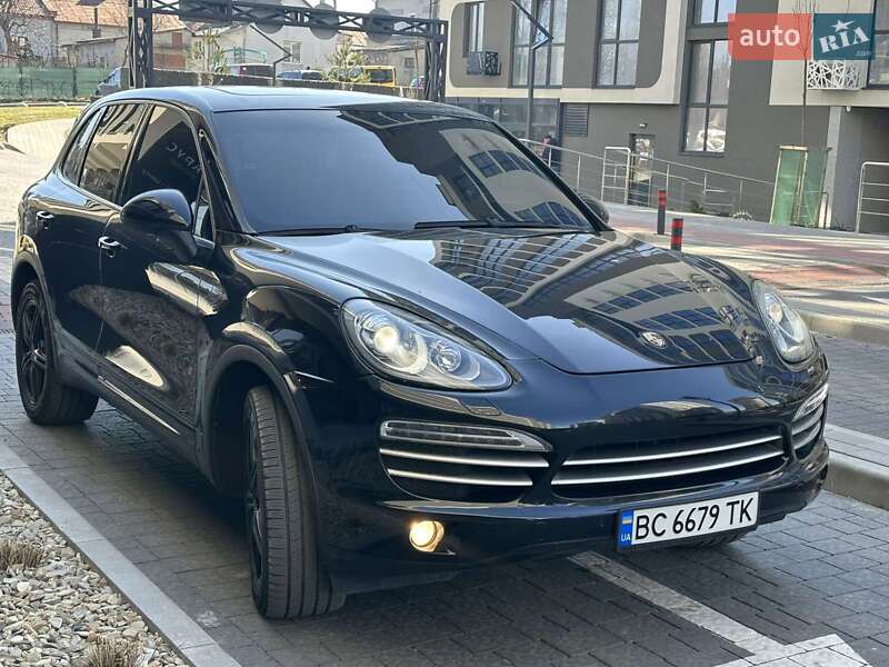 Porsche Cayenne (2014)