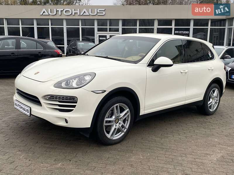 Porsche Cayenne (2011)