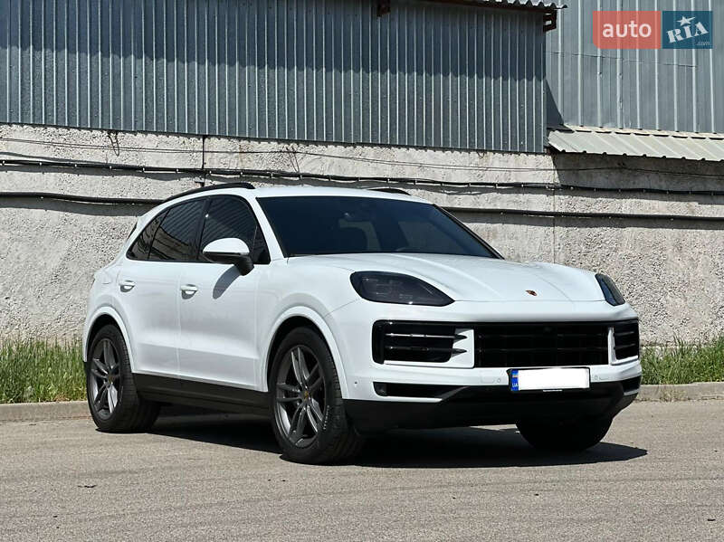 Porsche Cayenne (2023)