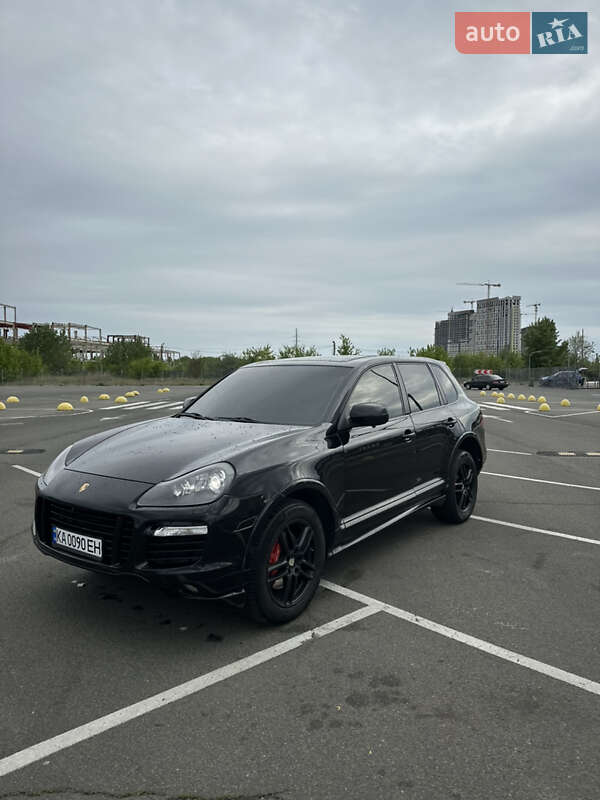 Porsche Cayenne (2008)
