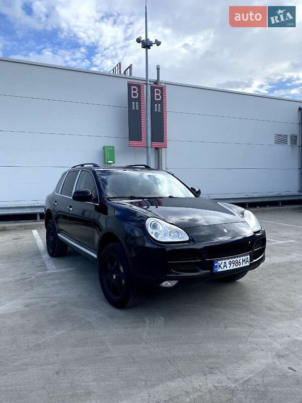 Porsche Cayenne (2006)