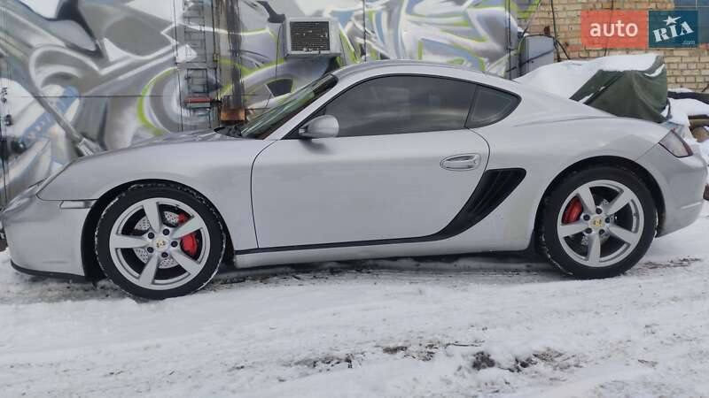 Porsche Cayman (2008)