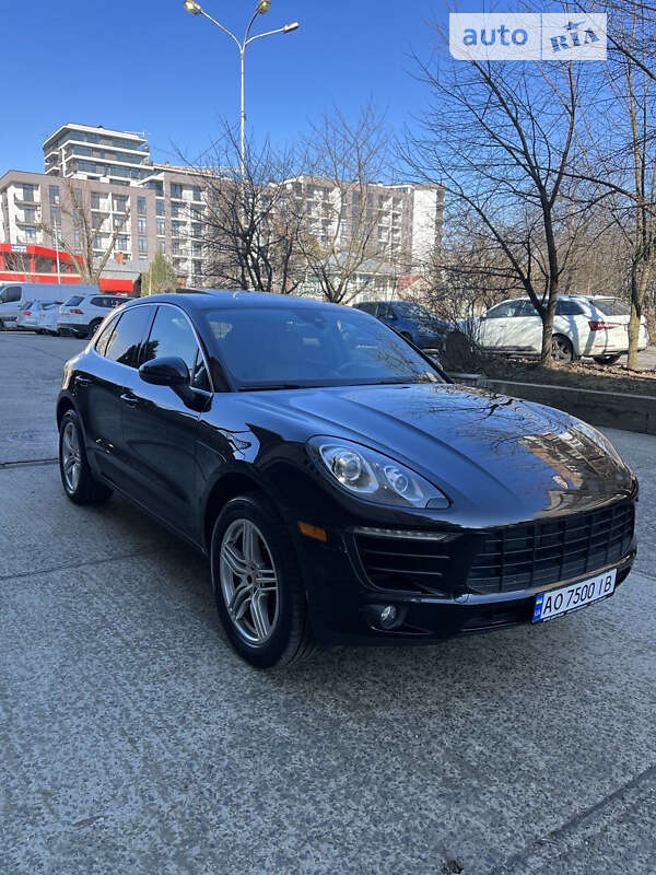 Porsche Macan (2015)