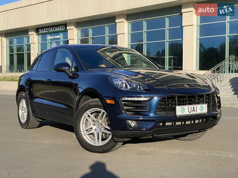 Porsche Macan (2017)