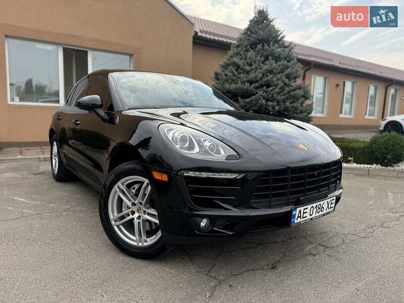 Porsche Macan (2018)