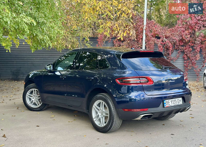 Porsche Macan (2018)