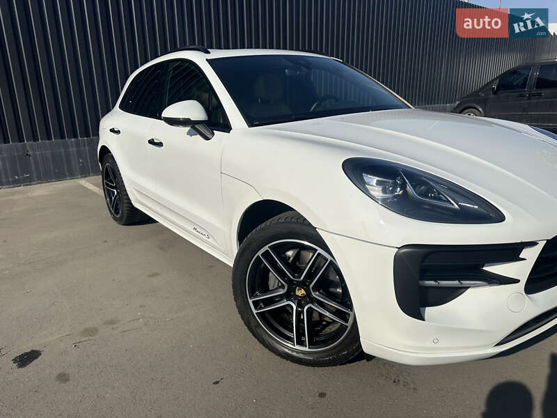 Porsche Macan (2020)