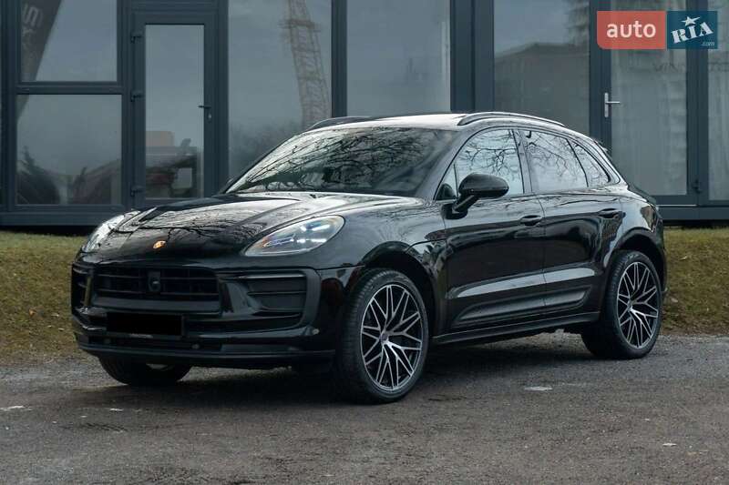 Porsche Macan (2022)