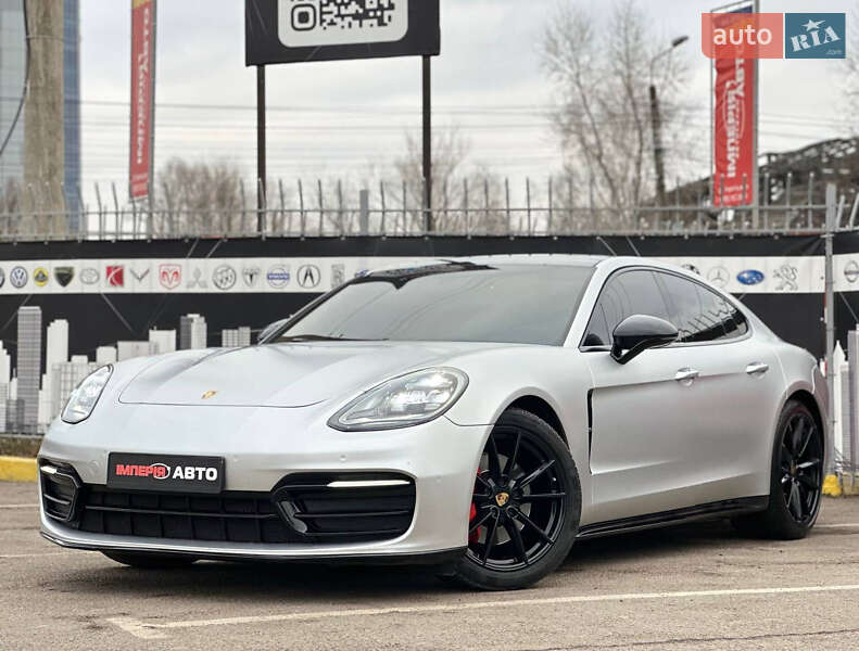Porsche Panamera (2018)