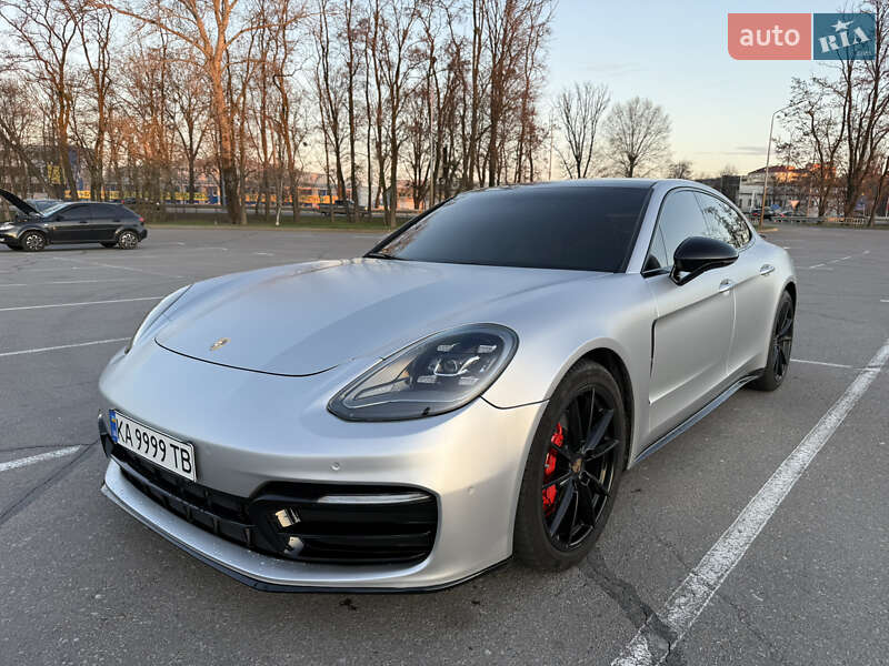 Porsche Panamera (2018)