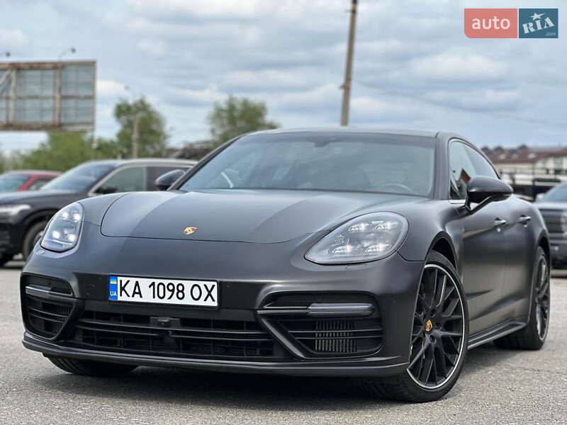 Porsche Panamera (2017)