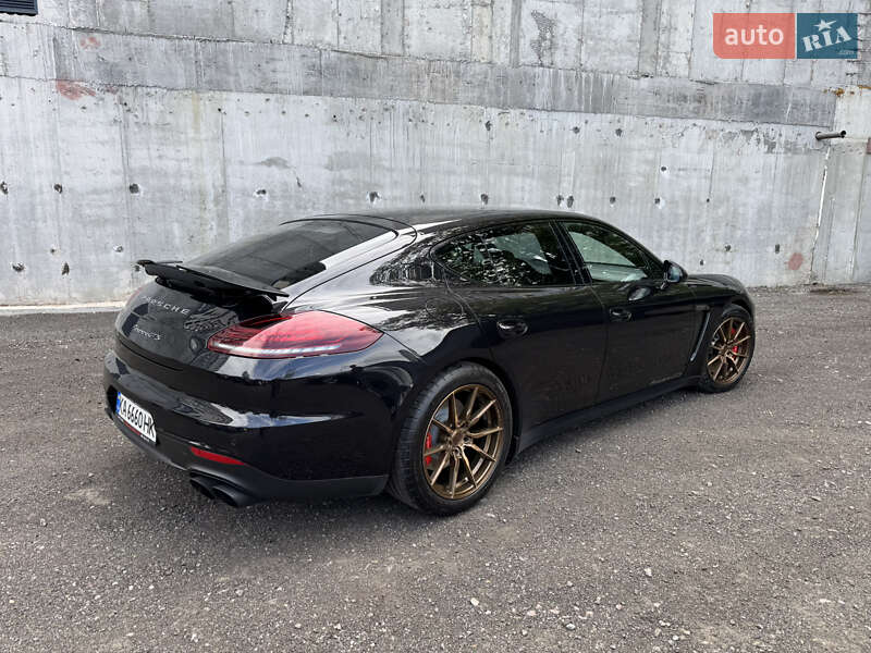 Porsche Panamera (2013)
