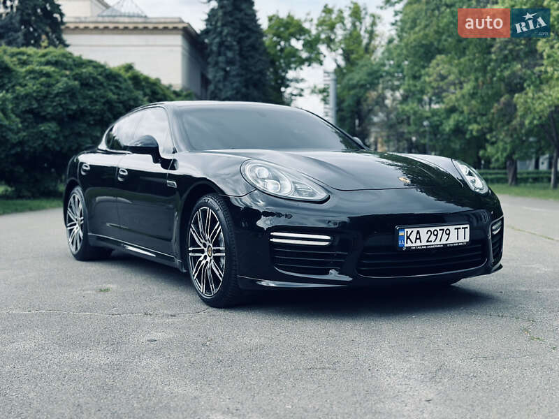Porsche Panamera (2014)
