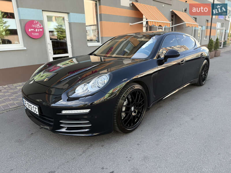 Porsche Panamera (2013)