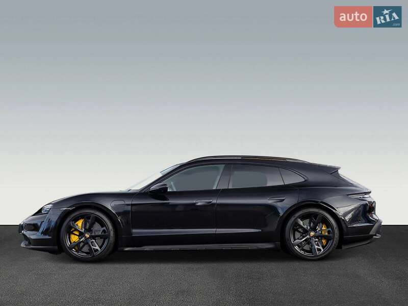 Porsche Taycan turbo s (2021)