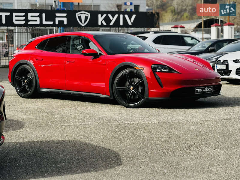 Porsche Taycan (2022)