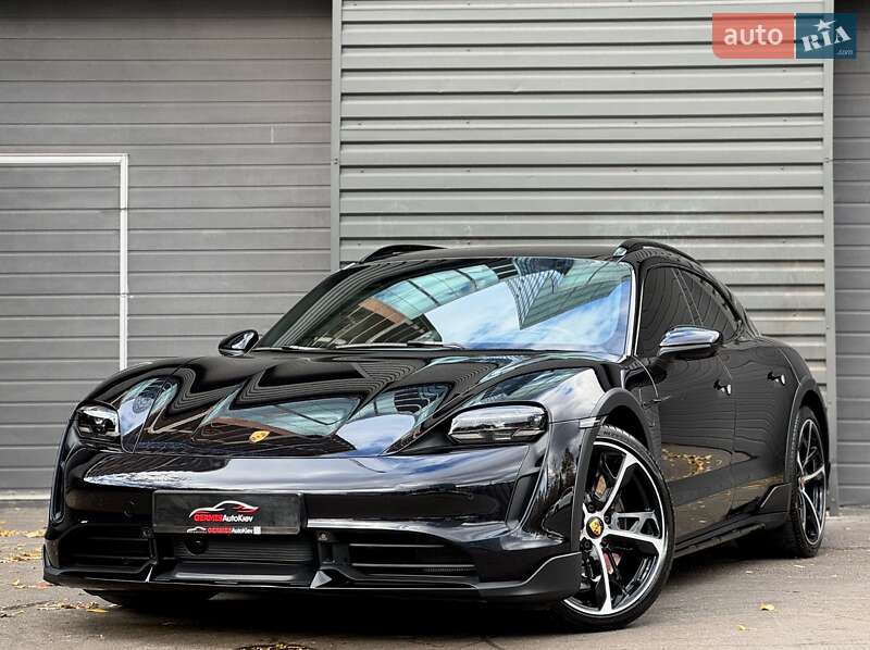 Porsche Taycan (2022)