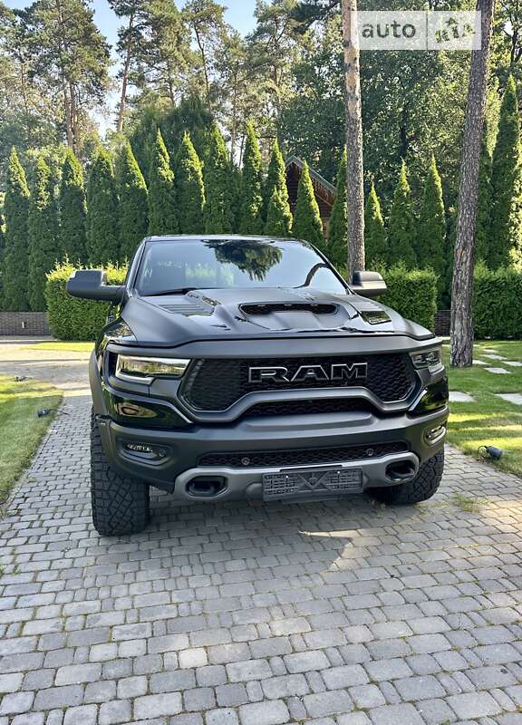 Dodge Ram trx (2021)