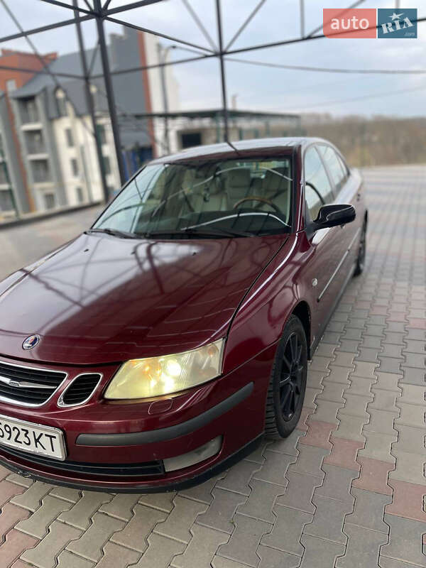 Saab 9-3 (2003)