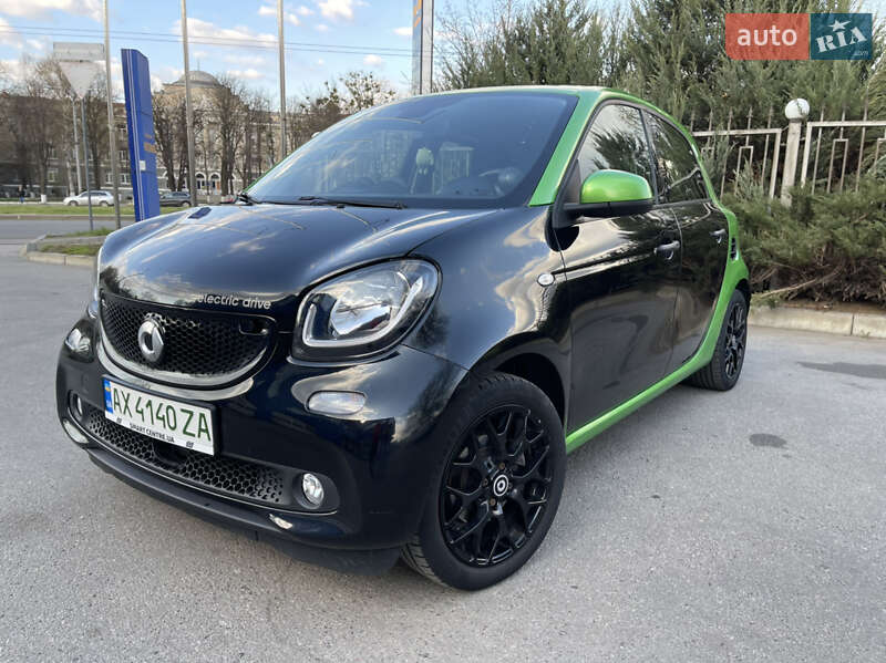 Smart Eq forfour (2017)