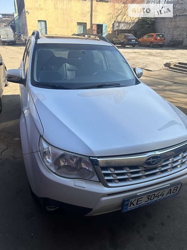 Subaru Forester (2011)